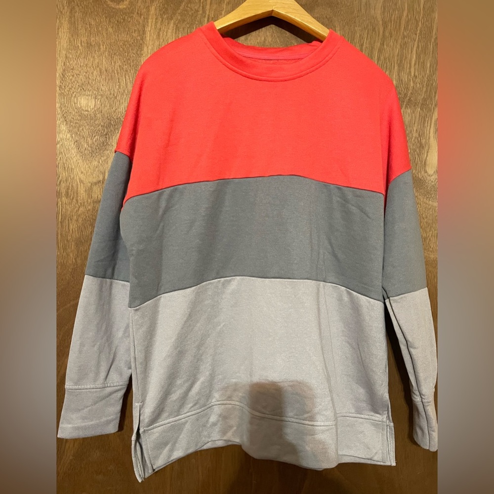 Women's Sweatshirt.